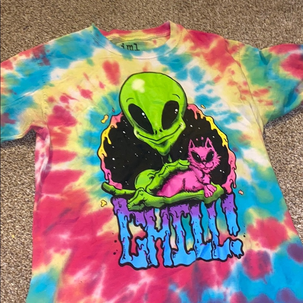 Tie die tee